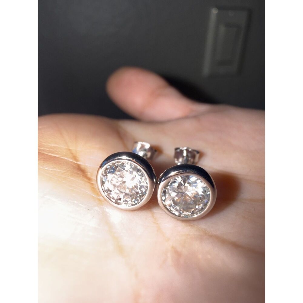 Unisex 1CT Moissanite Bezel Stud Earrings S999 Silver White Gold Plated GRA